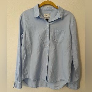Universal Thread Button Down